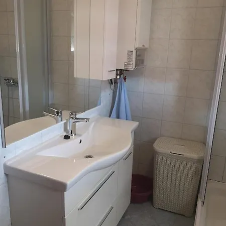Apartment Apartman Lory *