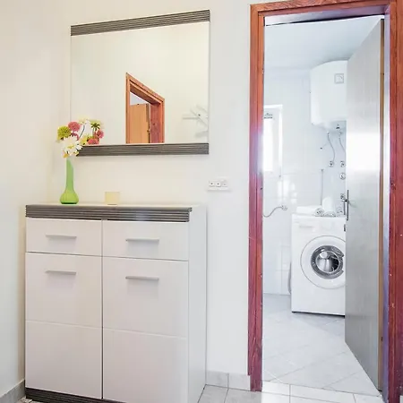Apartman Lory Apartment