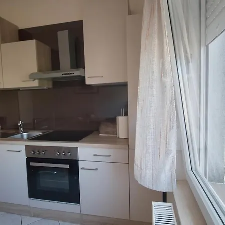 Apartment Apartman Lory Zadar
