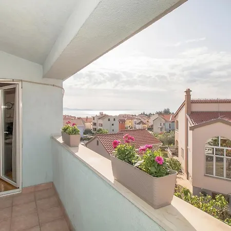 Apartment Apartman Lory Zadar